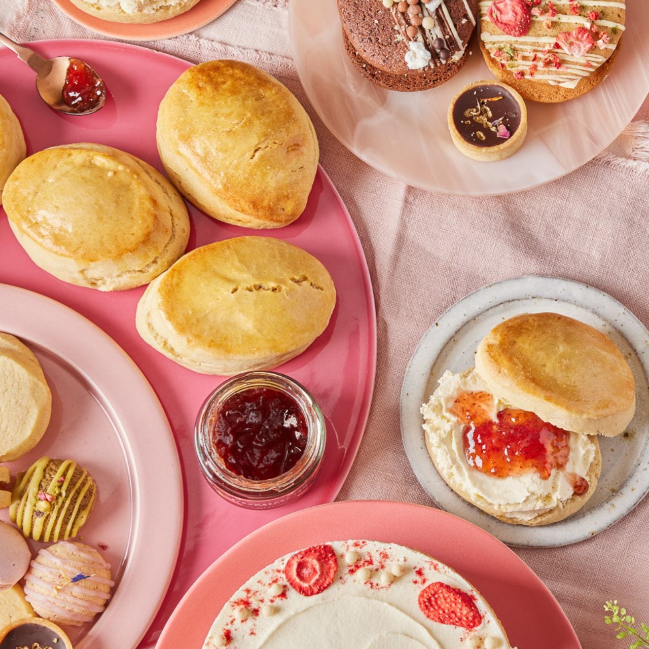 Classic Cream Tea - Image 3