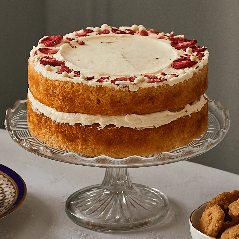 Victoria Sponge Cake inspired by Downton Abbey: The Grand Finale - Image 4