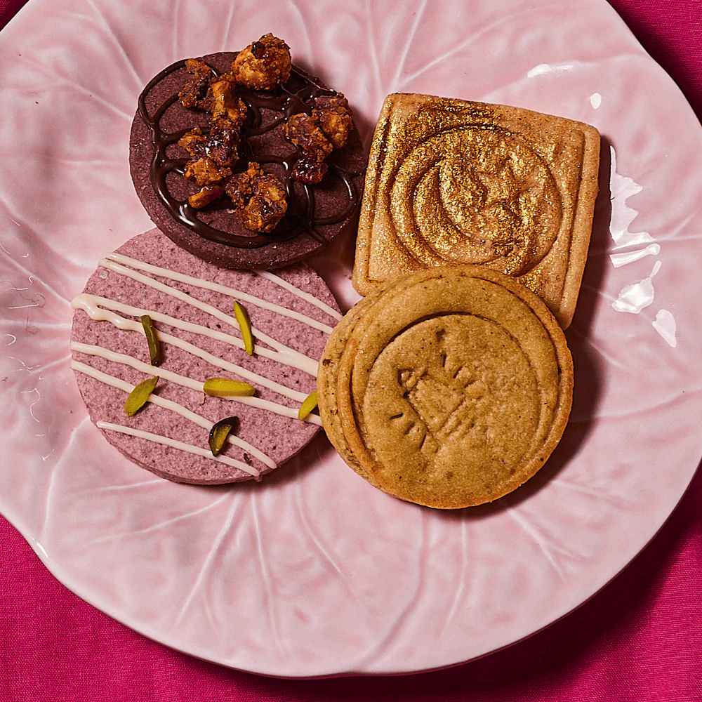 The Golden Crescent Eid Shortbread Tin - Image 3