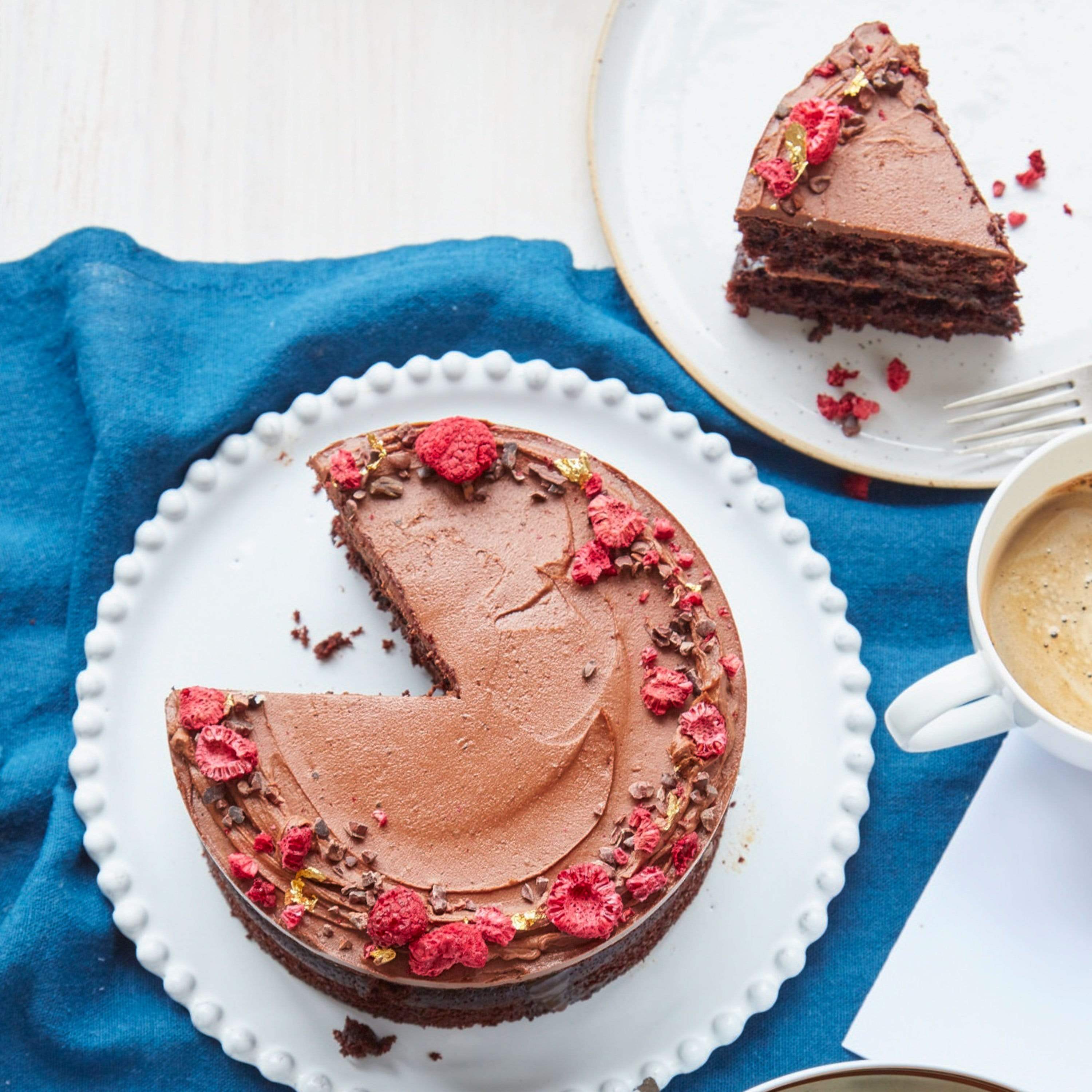 Father's Day Vegan Chocolate Fudge Cake & Tin - Image 3