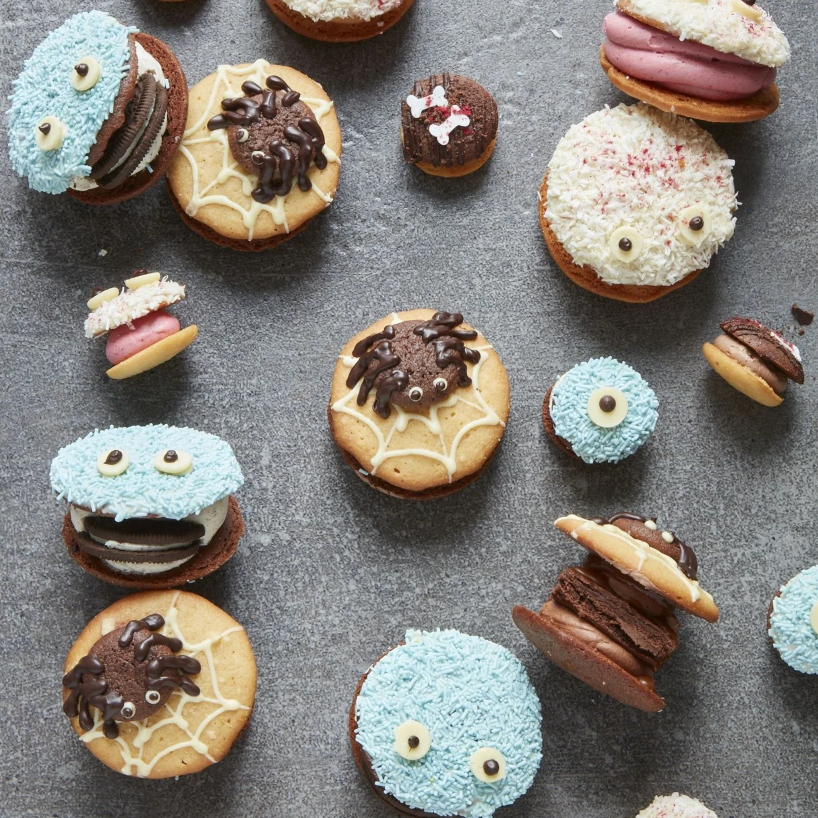 Halloween Mixed Biskie Box - Image 4