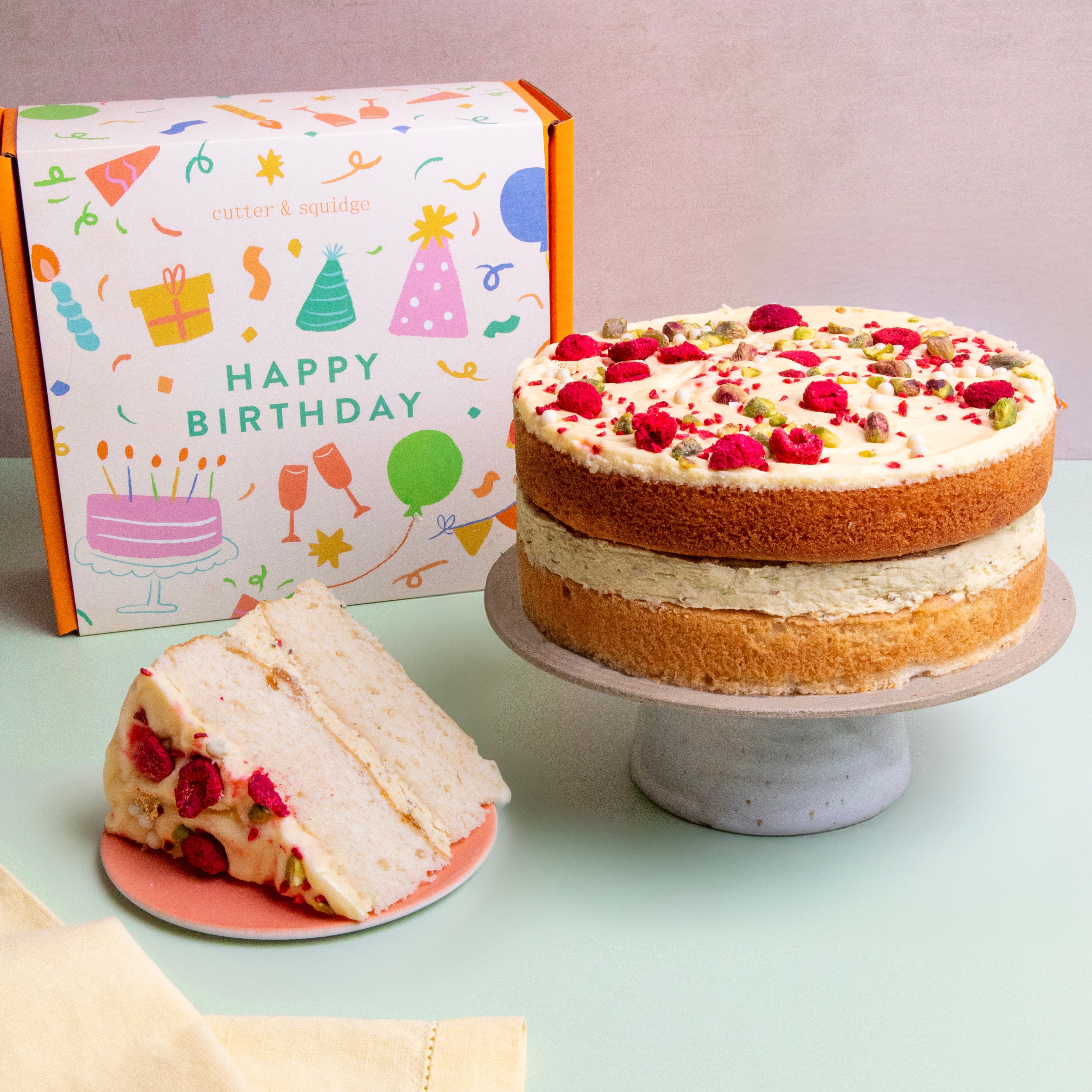 Passionfruit And Pistachio Cake - Image 9