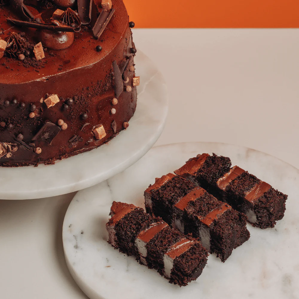 The Ultimate Chocolate Caramel Truffle Cake - Image 9