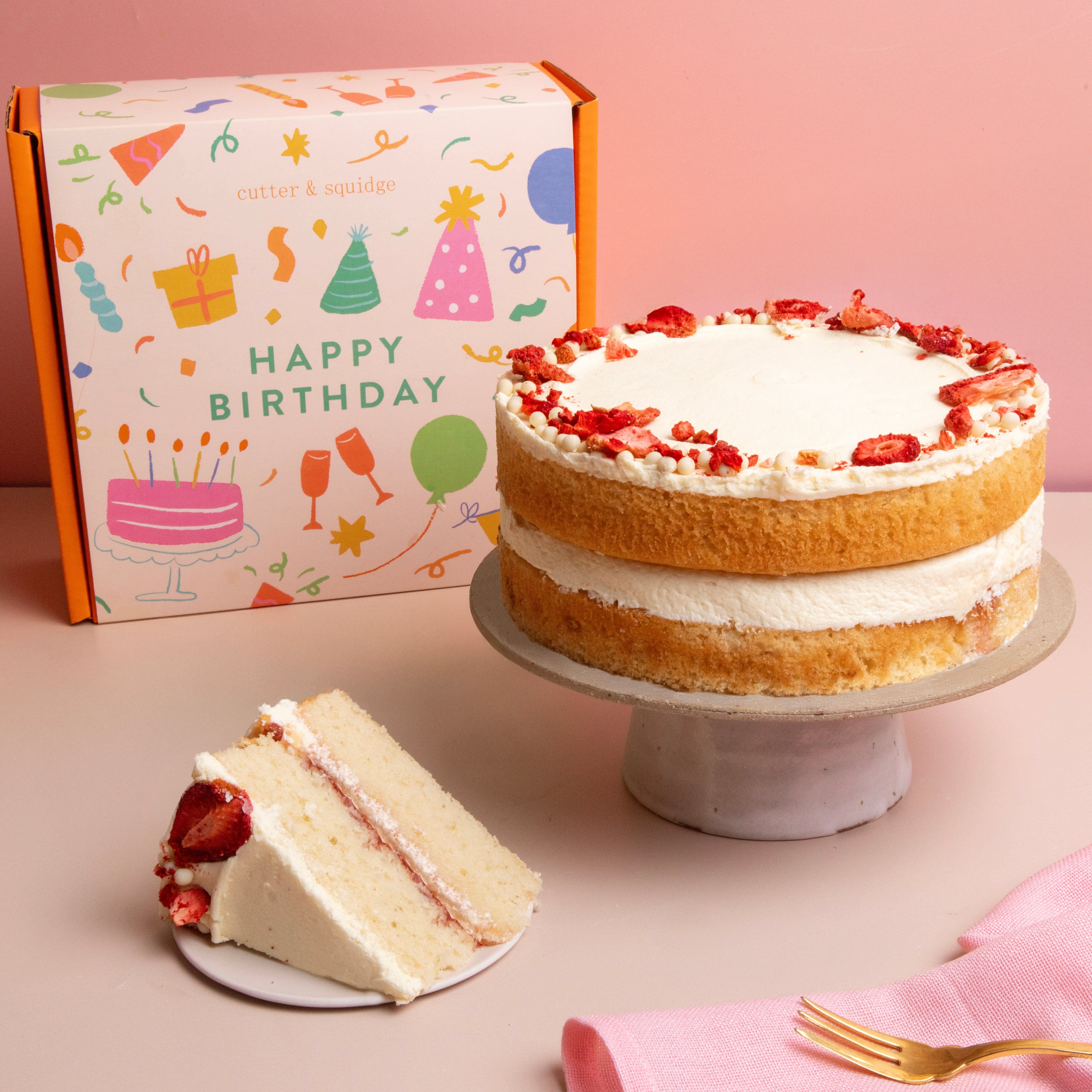 Victoria Strawberry Sponge Cake - Image 8